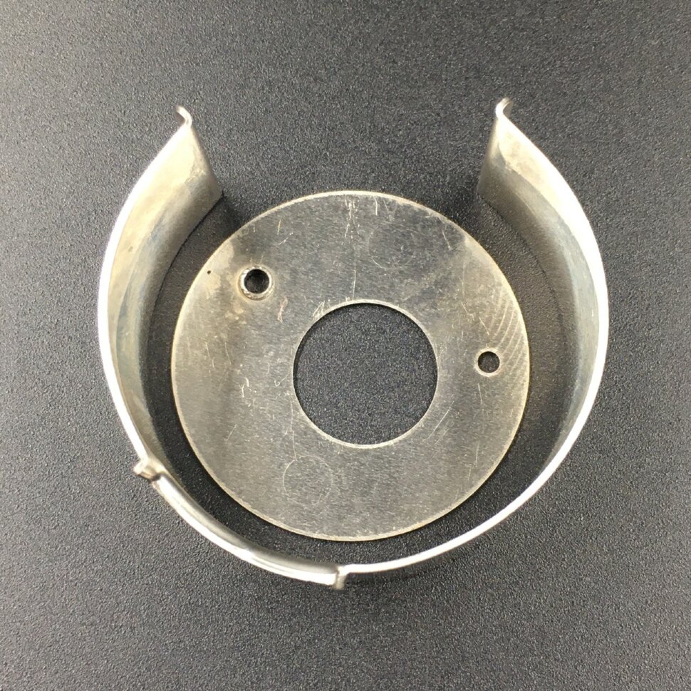 картинка Стакан помпы охлаждения Suzuki DT9.9-15 (вкладыш и пластина) (Omax)