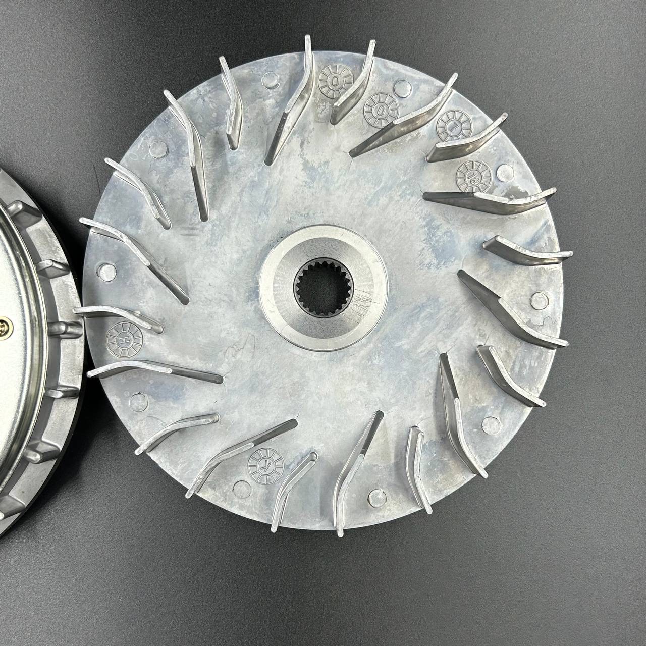 картинка Диск вариатора (щека) внешний Yamaha Grizzly 660 (ZIBO)