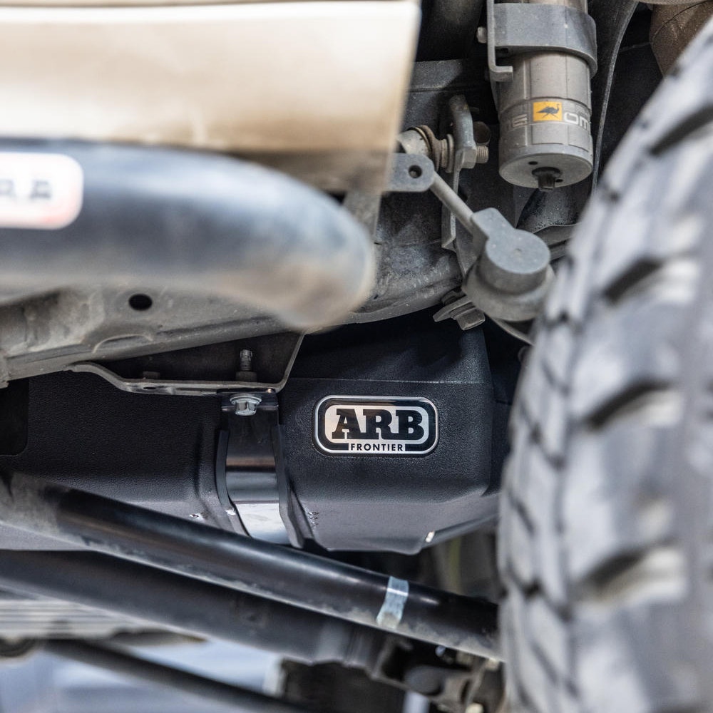 Дополнительный бак Toyota Land Cruiser 300 75л ARB Frontier