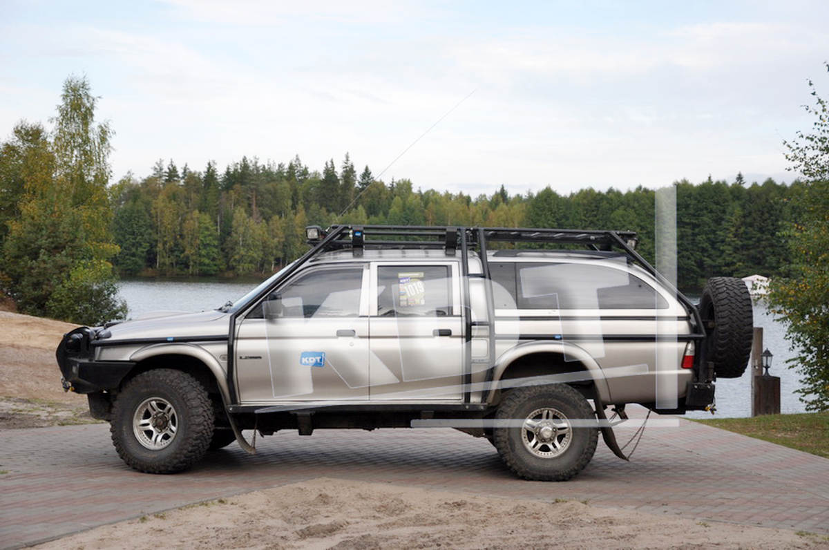 картинка Пороги силовые Mitsubishi L-200 алюминиевые