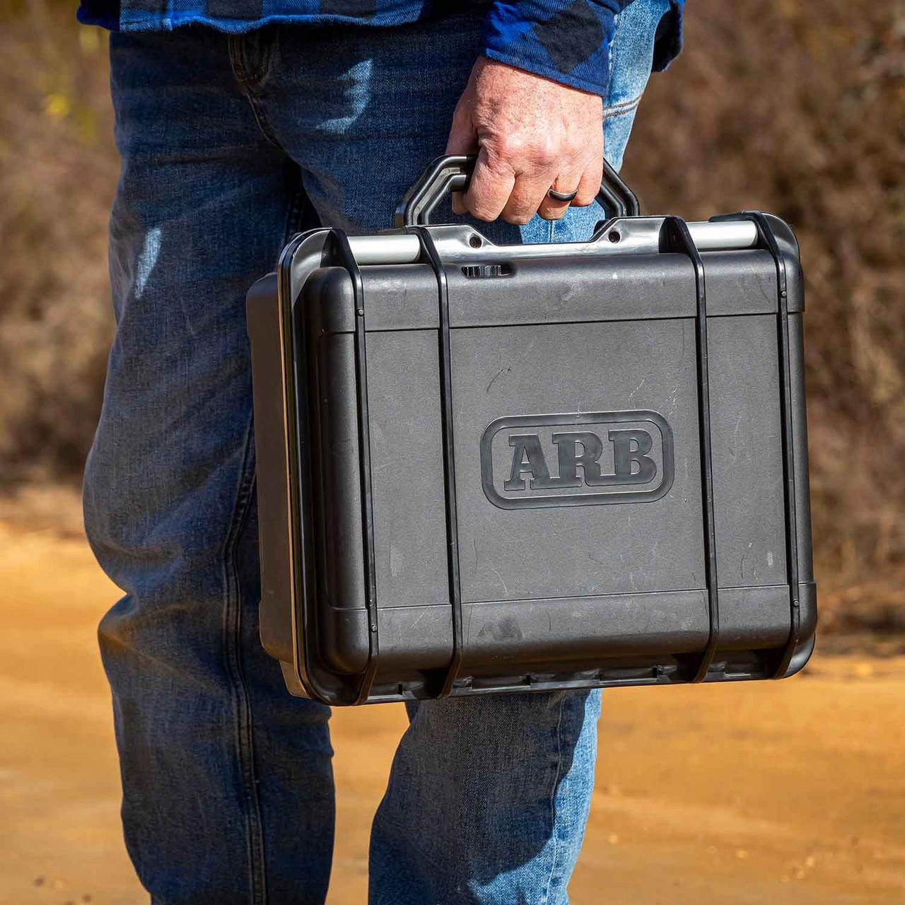 Компрессор автомобильный ARB Brushed портативный 12V 100 PSI IP55 в ке