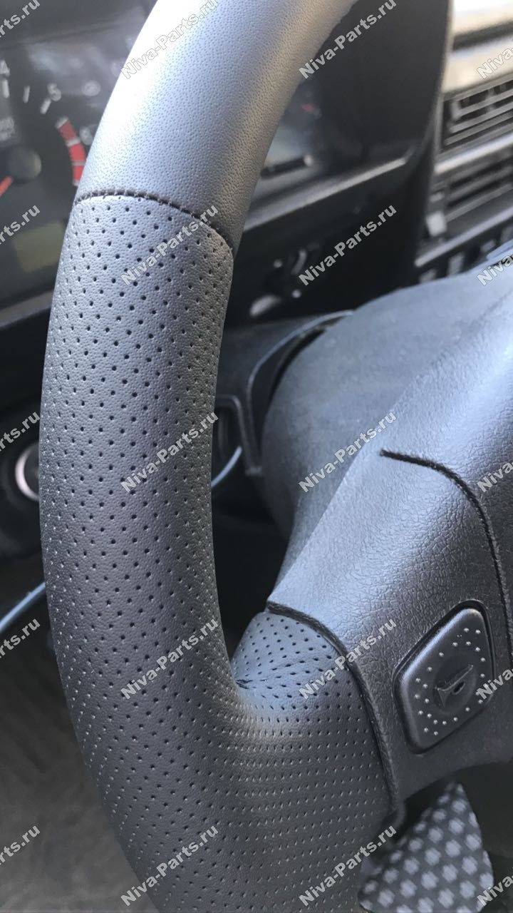 картинка Кожаный Руль Урбан Lada4x4 Нива Niva-parts NP-00398