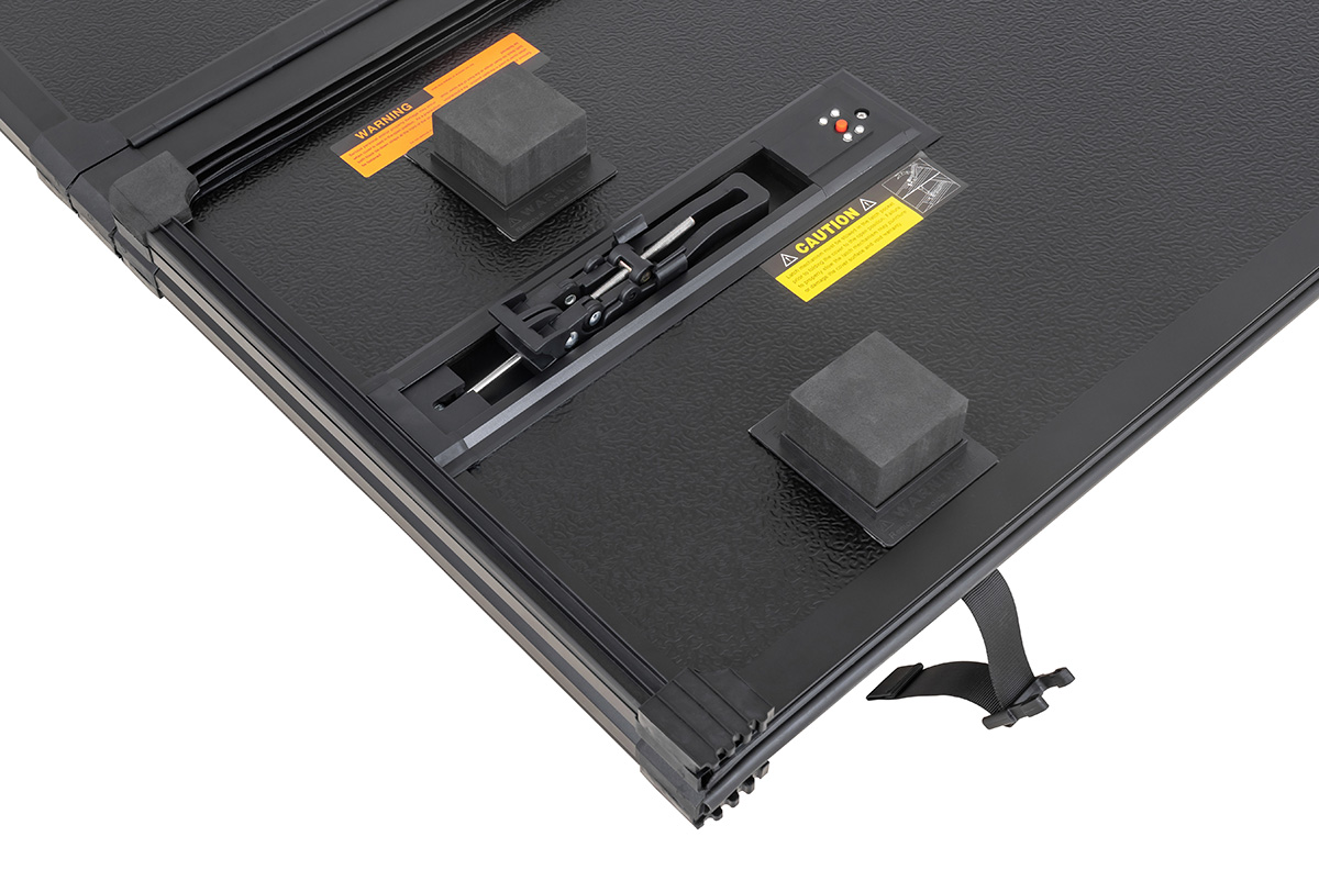 картинка Крышка кузова JAC T8, трёхсекционная, алюминиевая, черная