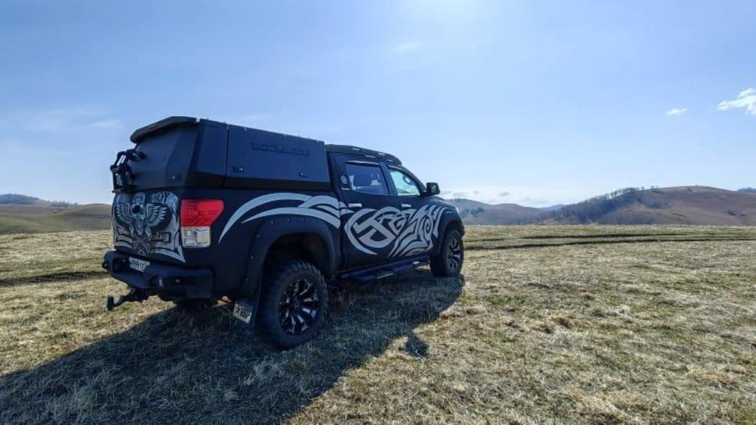 картинка Кунг алюминиевый для Toyota Tundra Crew Max (с 2021 г.в.) 3 двери — KDT 2228IL