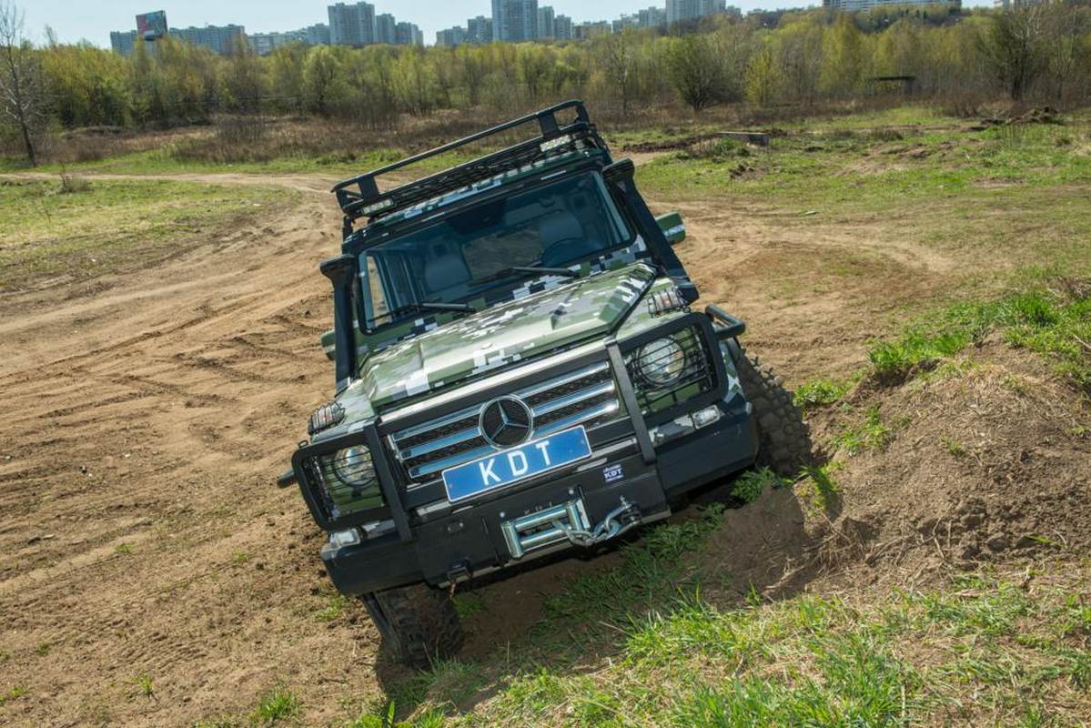картинка Бампер передний KDT без кенгурина Mercedes G-Class