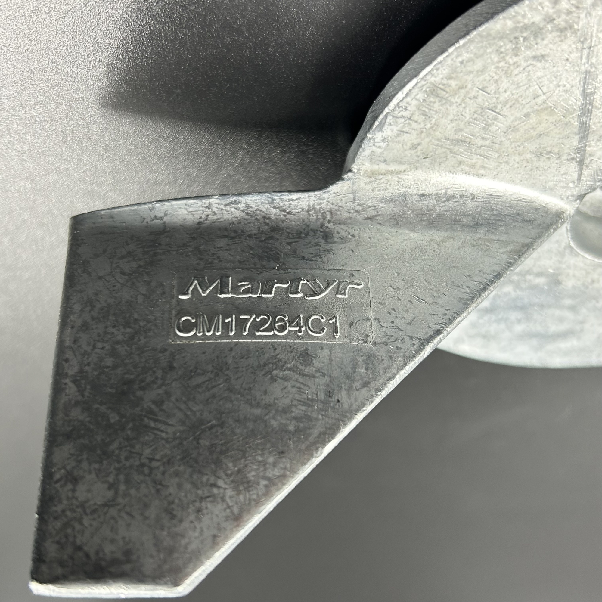 картинка Комплект анодов Mercury F30-60 ZN (Цинковый) (CMM3060KIT) (MARTYR)