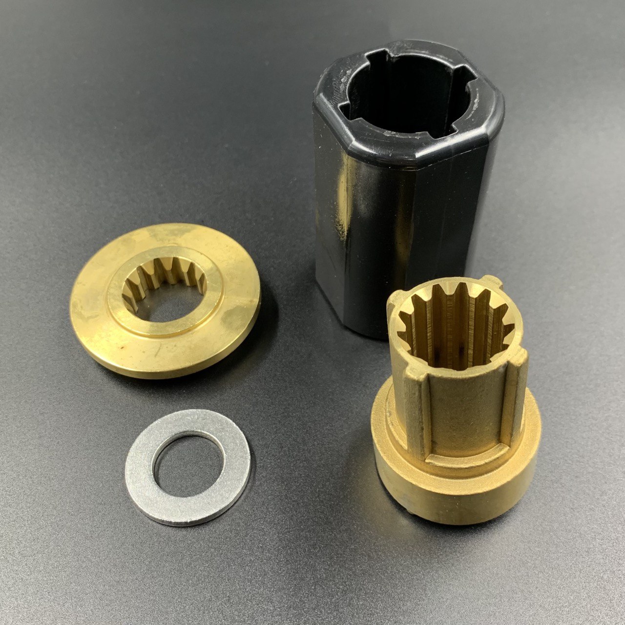 картинка Втулка гребного винта Yamaha 40-55, F30-60 (Michigan)