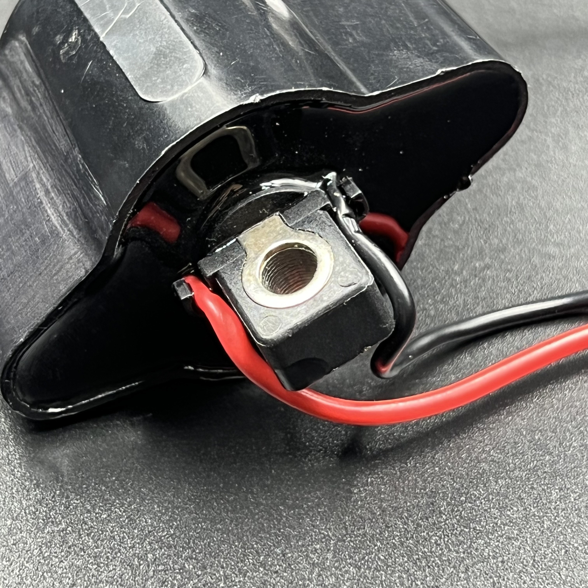 картинка Катушка зажигания Yamaha F40-150 (Omax)