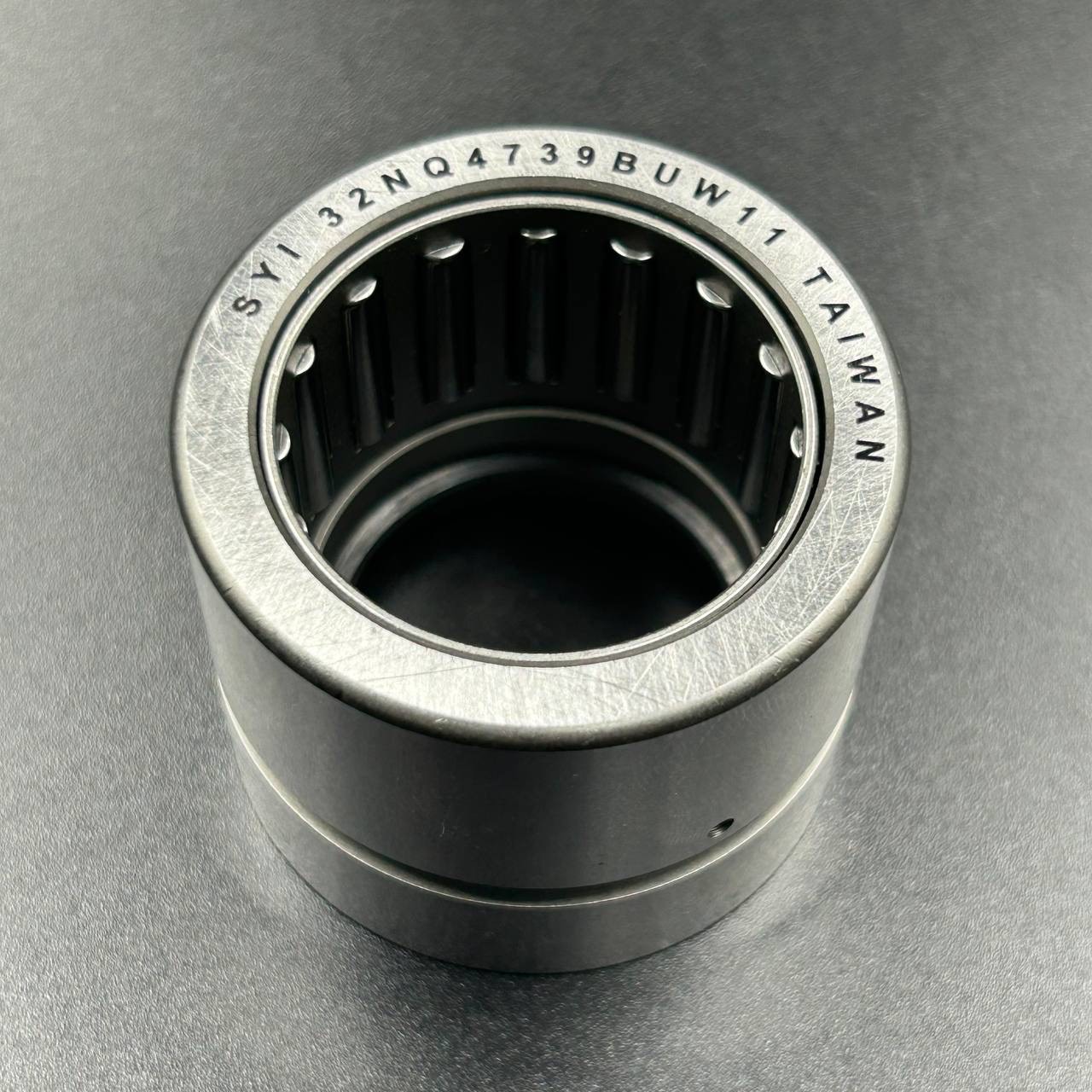 картинка Подшипник роликовый Tohatsu 40-50 (32x47x38.4) (93311-632U1) (Omax)