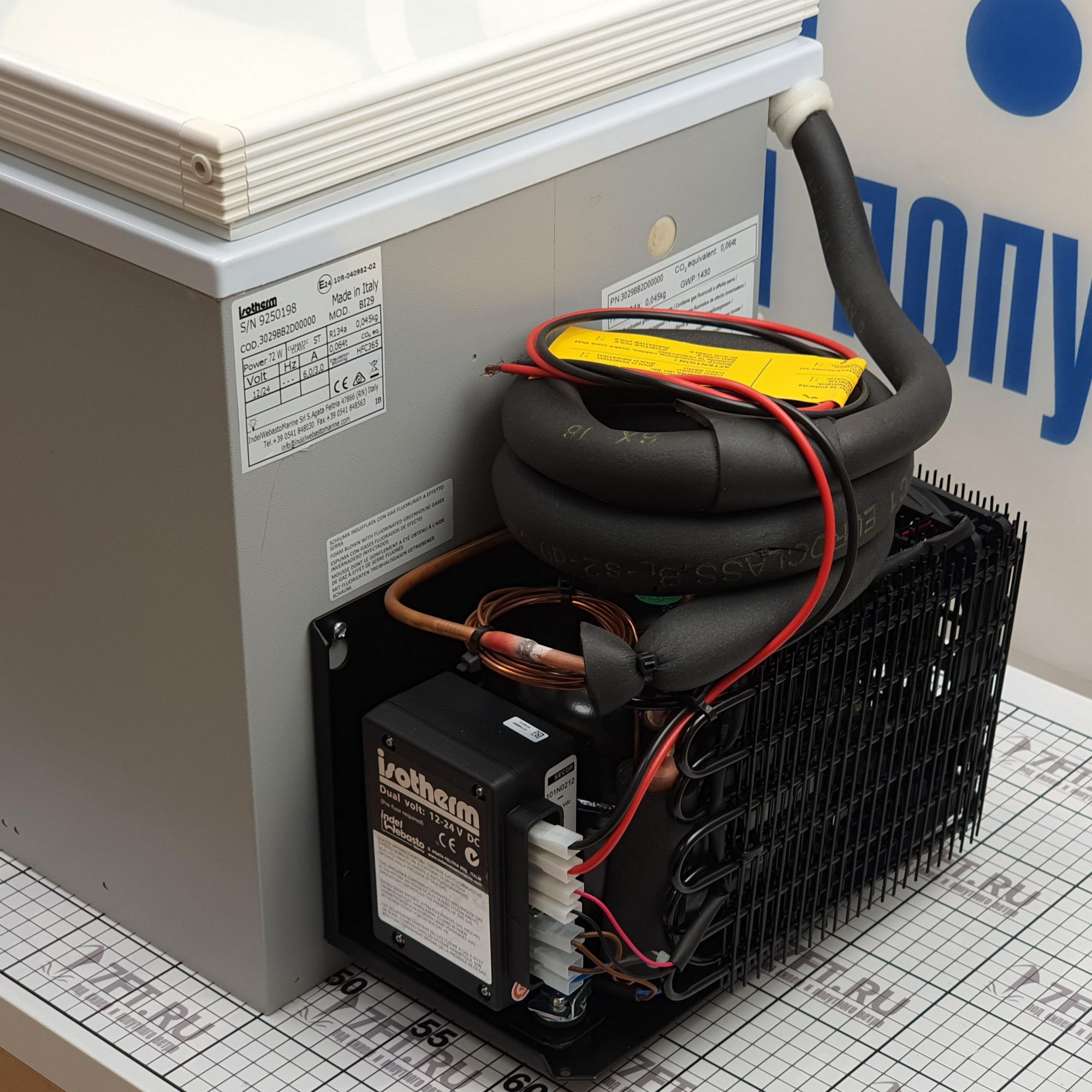 картинка Компрессорный автохолодильник Isotherm BI29L/V 12/24В