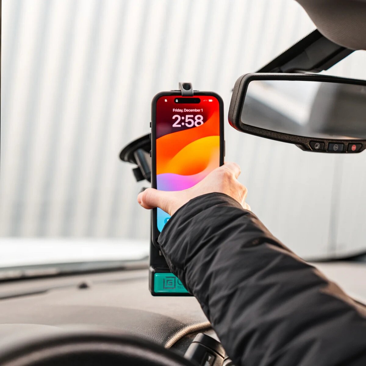 картинка IntelliSkin для Apple iPhone 15 Pro (RAM-GDS-SKIN-AP42)