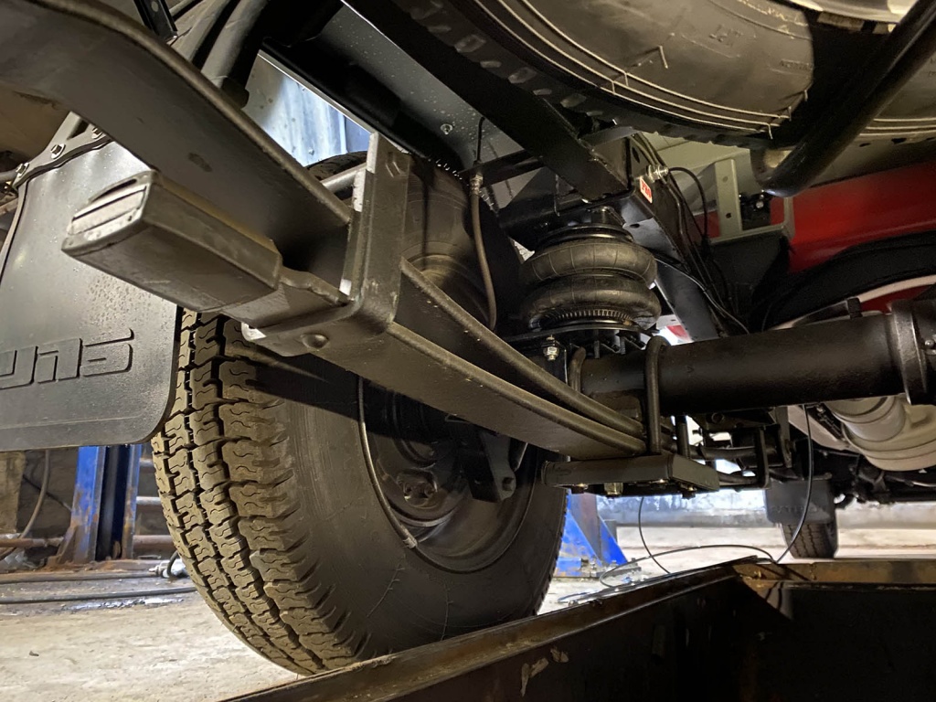 картинка Пневмоподвеска УАЗ Профи на задний мост для стандартной подвески