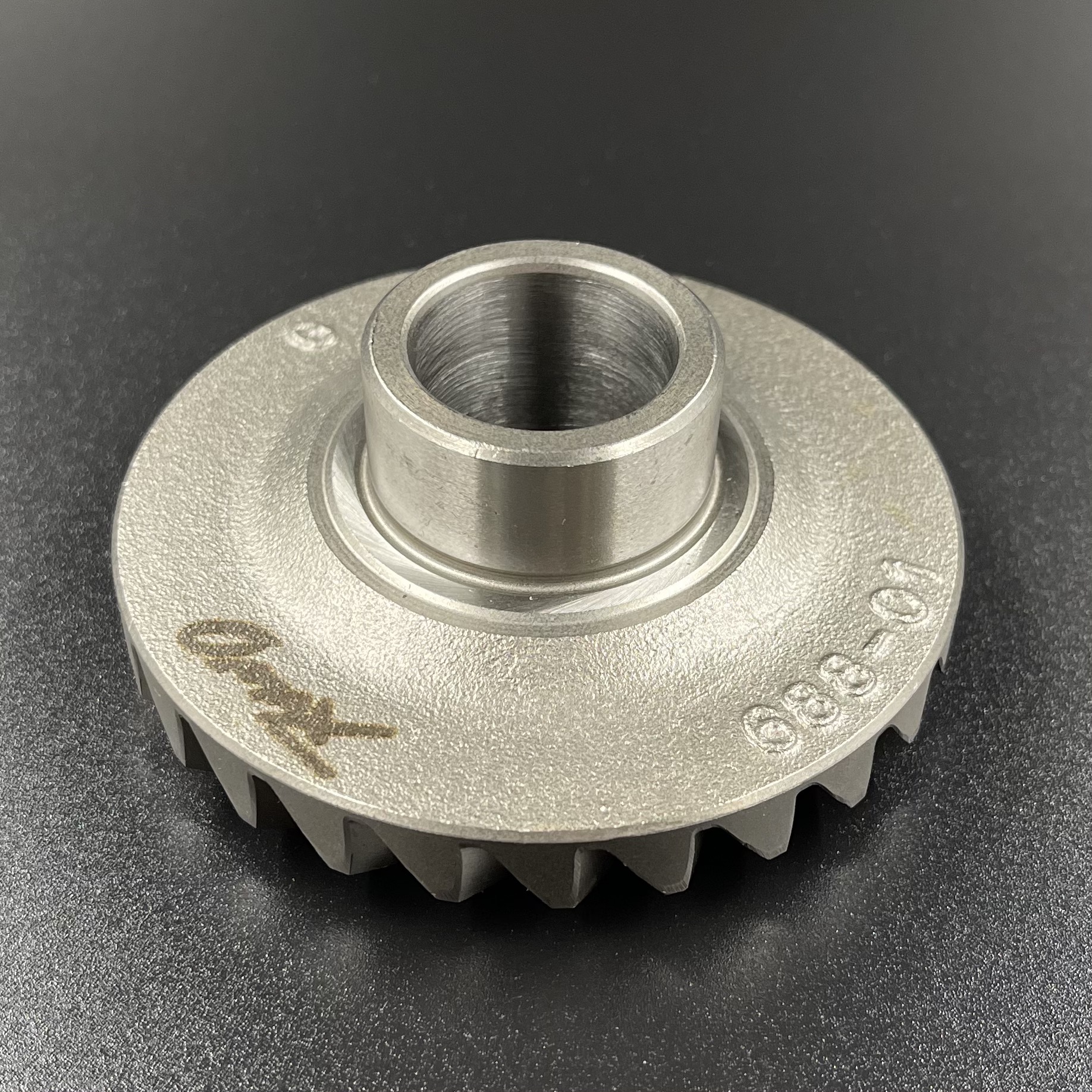 Шестерня заднего хода Yamaha 75-90 (688-45570-00) (Omax)