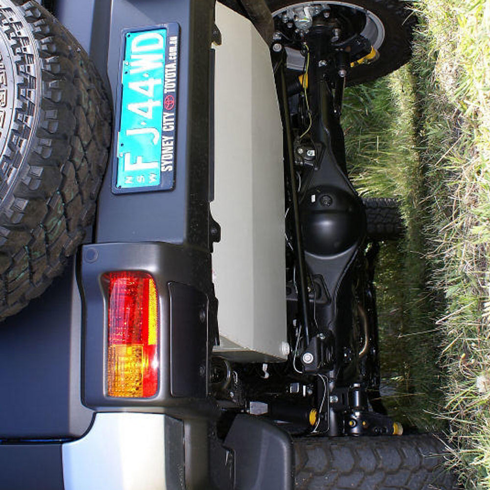 Бак дополнительный Toyota FJ Cruiser 84л ARB