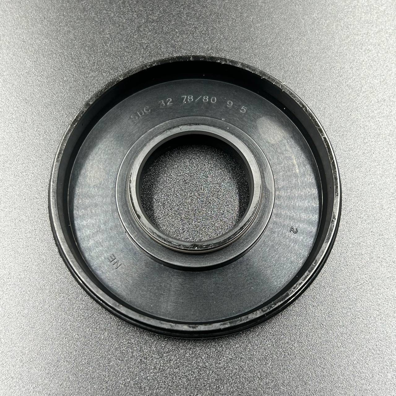 картинка Сальник коленвала Yamaha VK540 (93103-32095) (32x78x9.5) (KINETIX)