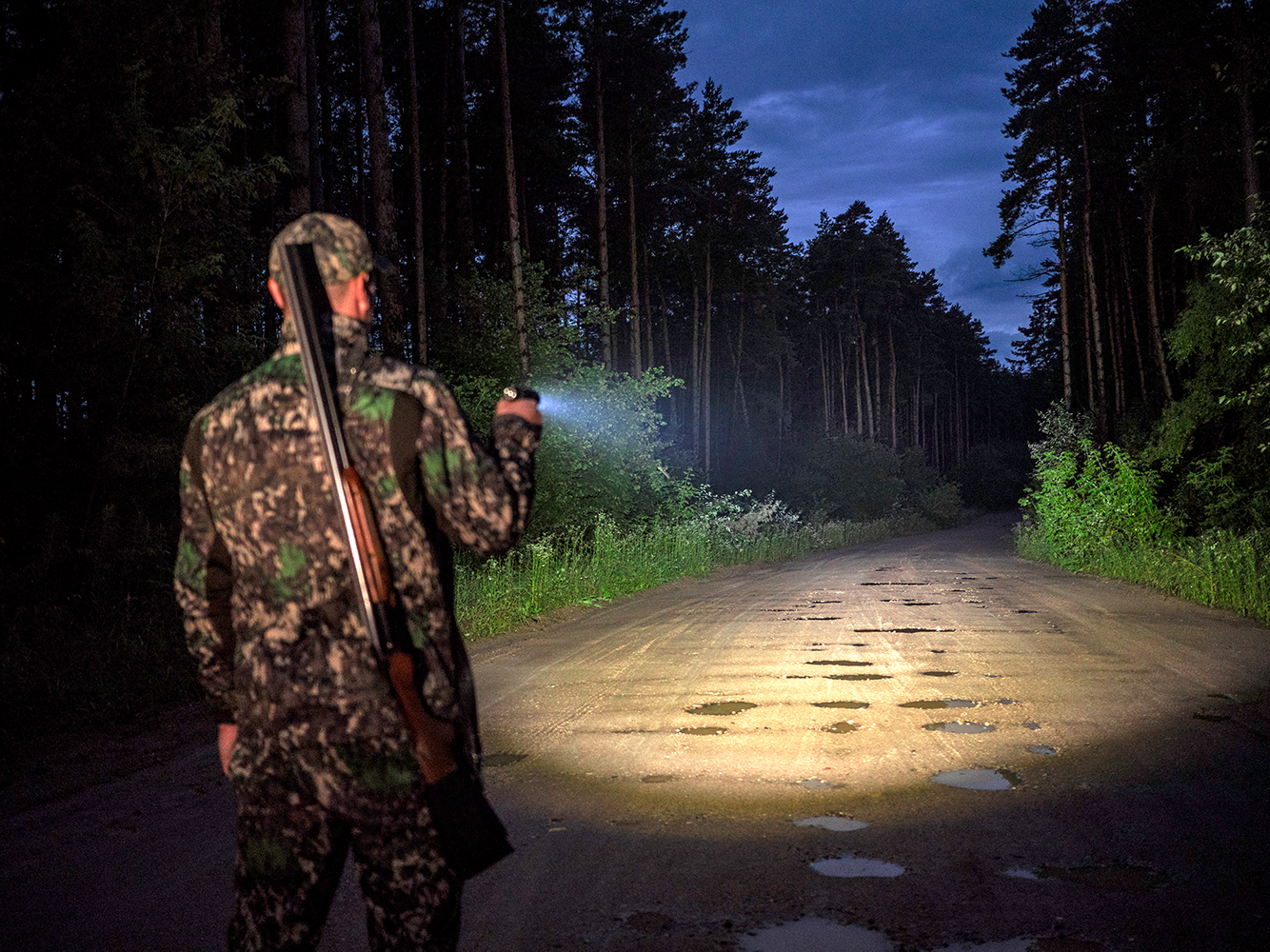 картинка Фонарь Armytek Viking Pro Magnet USB Warm