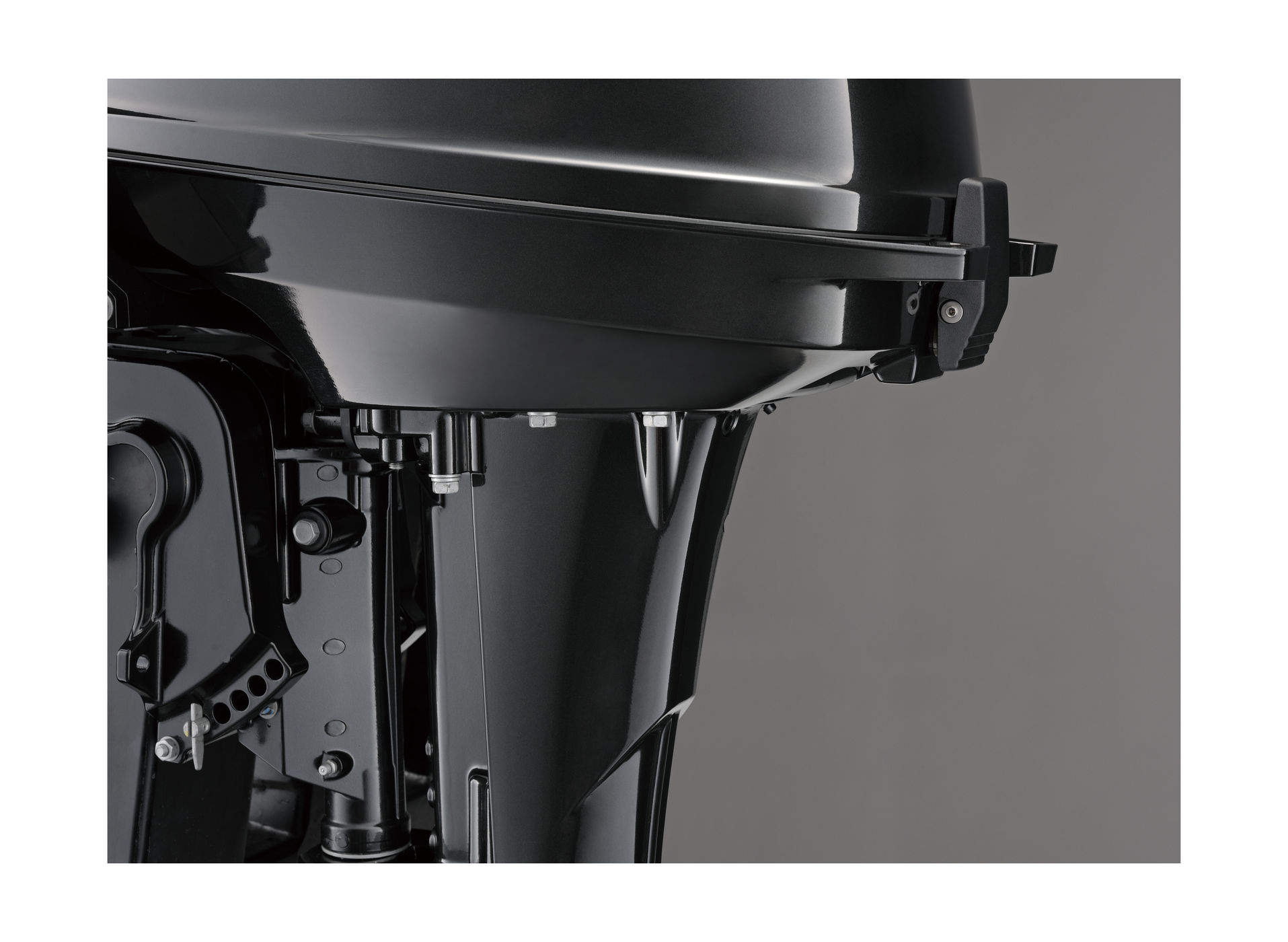 картинка Мотор лодочный Suzuki DT15AS