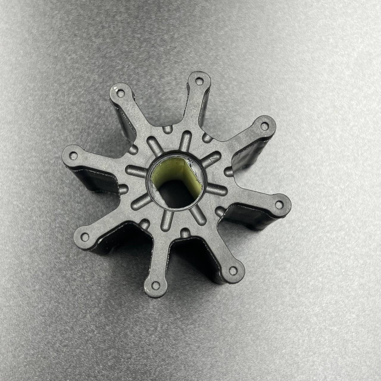 картинка Крыльчатка помпы охлаждения Mercruiser Bravo (Kacawa)