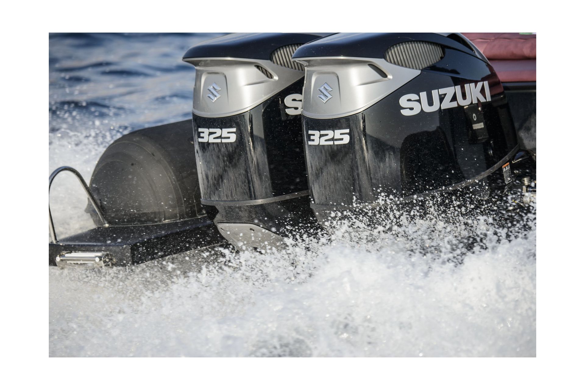 картинка Мотор лодочный Suzuki DF325ATXX