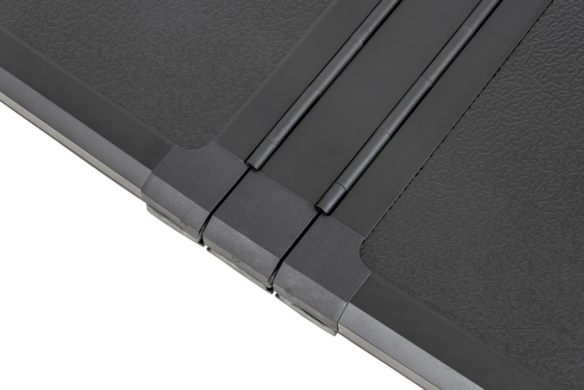 картинка Крышка кузова JAC T8, трёхсекционная, алюминиевая, черная