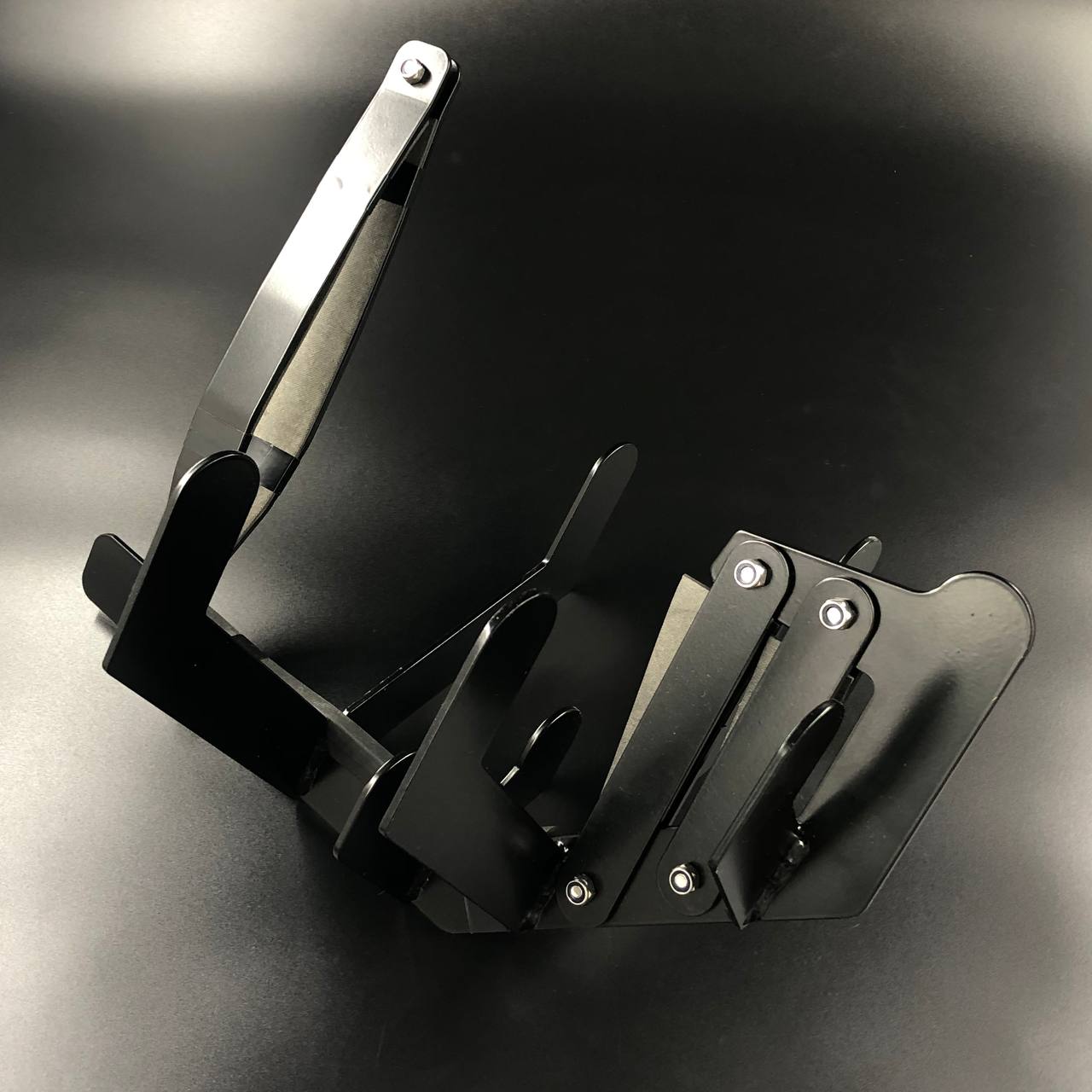 картинка Защита редуктора Suzuki DT9.9-15, DF8-20A (Максимальная, черная)