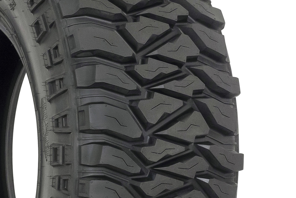 картинка Шина Mickey Thompson 37X13.50R18LT (LT345/70R18) 124Q BLK Baja MTZP3