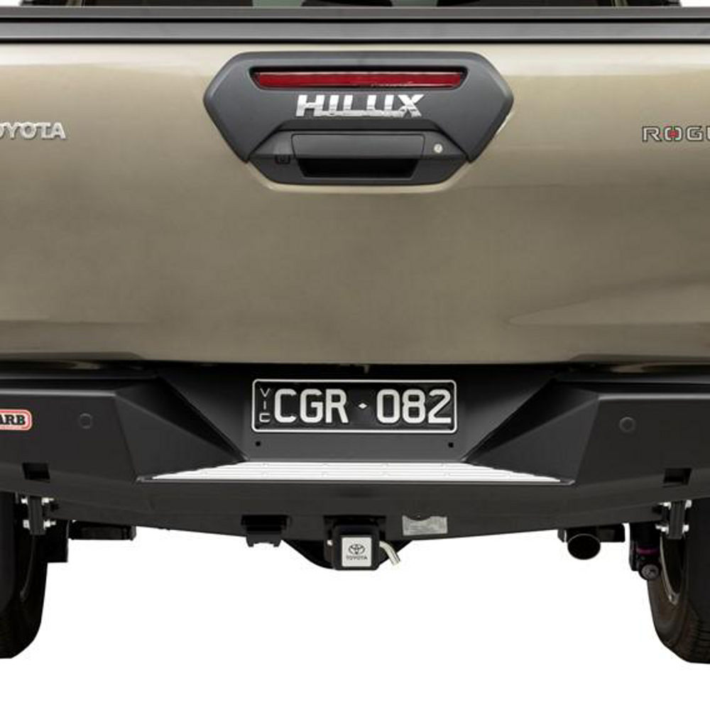 Бампер задний Toyota Hilux 2020