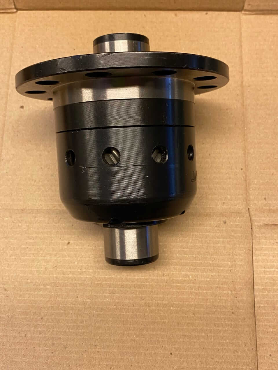 картинка Дифференциал  AVT-Toyota Rav 4 