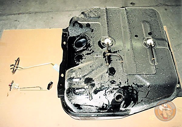 Бак топливный ARB PAJERO LWB COIL TO 00 146L