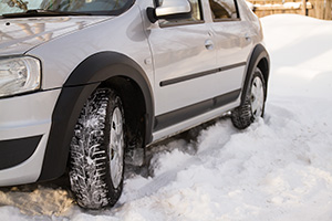 картинка Расширители колесных арок (вынос 10 мм) Renault Logan 2010—2013