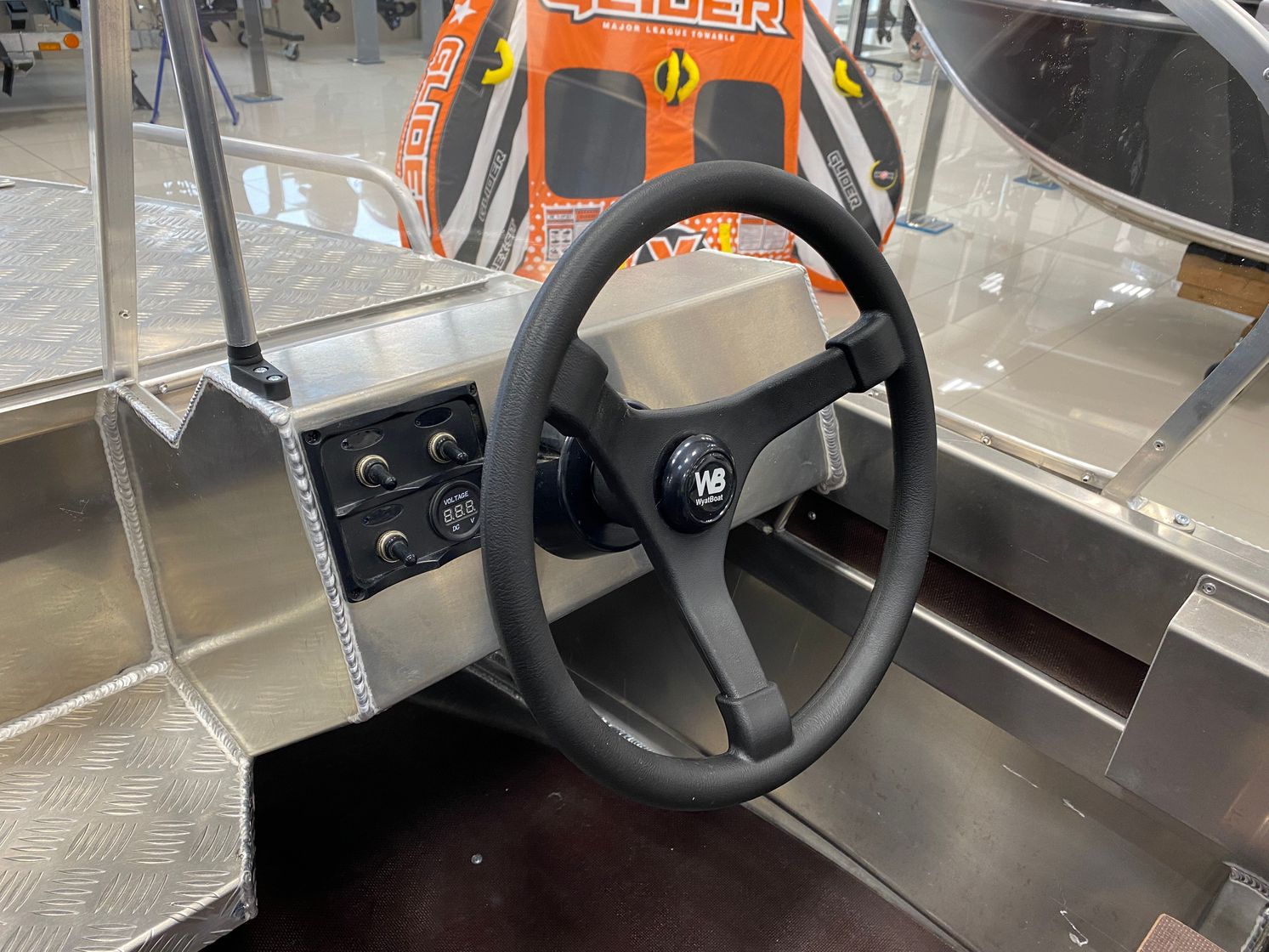 картинка Моторная лодка, Neman 400 PRO