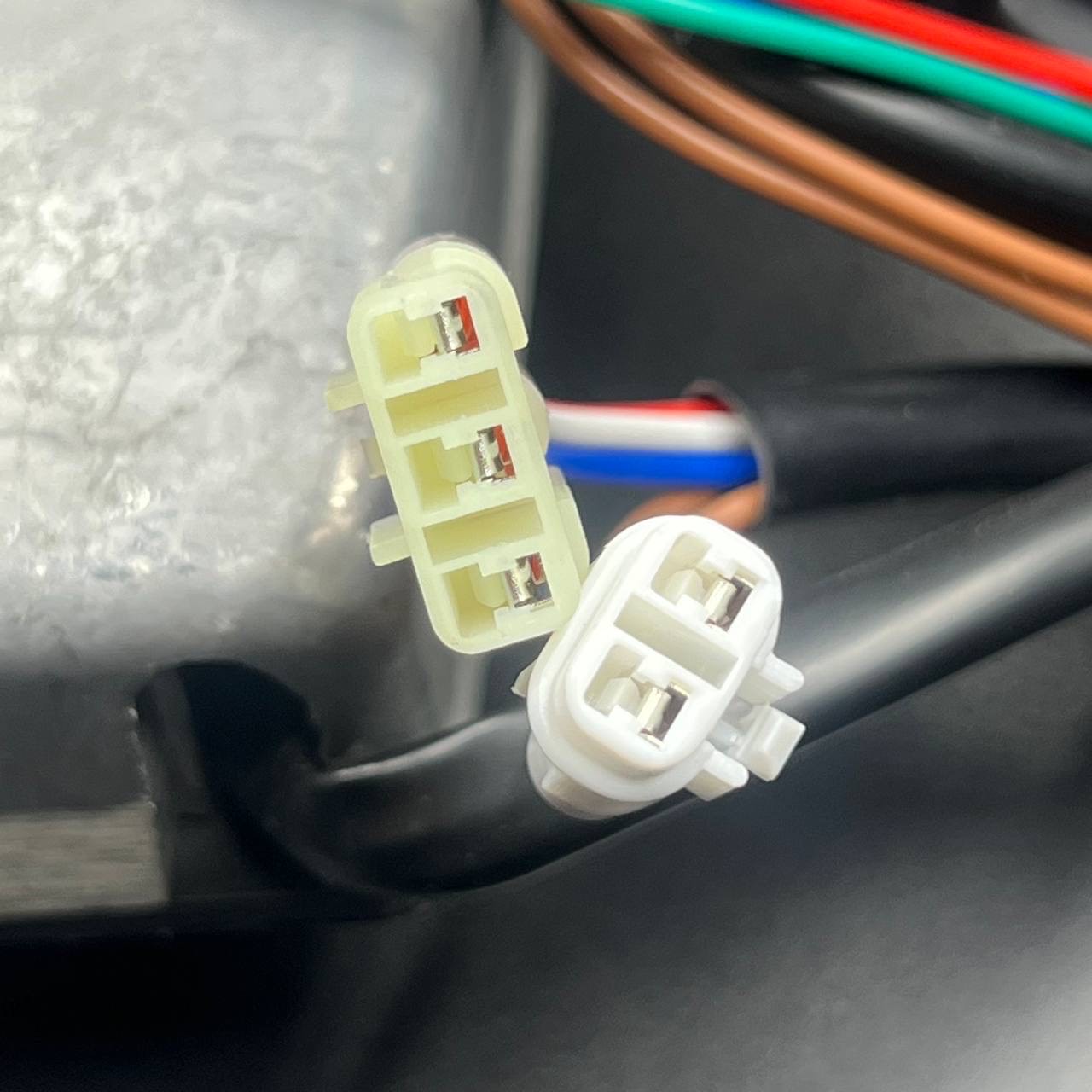 картинка Дистанционное управление Suzuki (врезное) (С кнопкой гидроподъема)  (PWB)