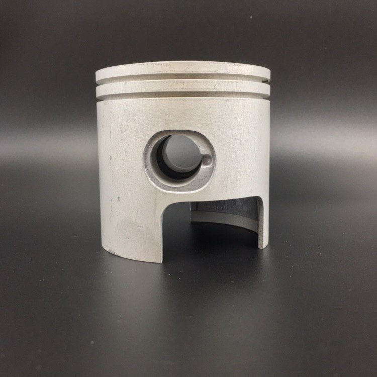 картинка Поршень Yamaha 40 OLD (STD) (Omax)