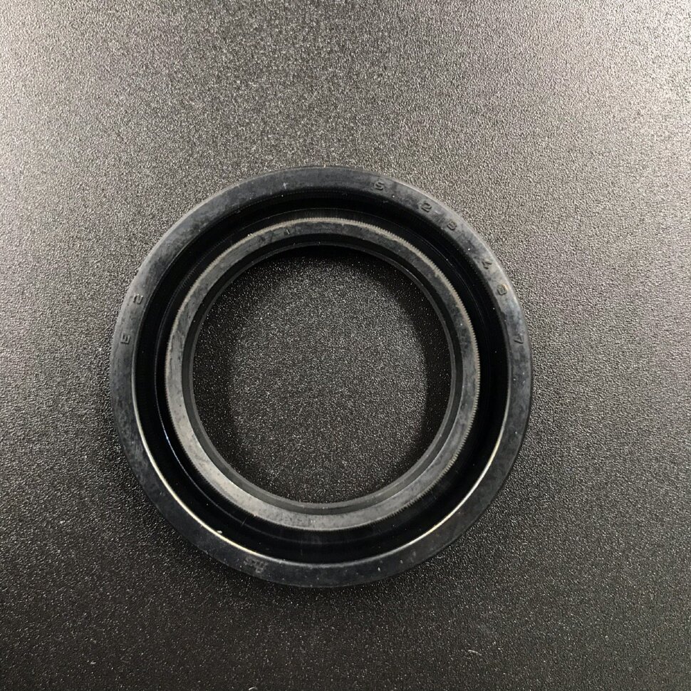 картинка Сальник Yamaha (93101-28M16; 93101-28004) (28x43x7) (Yamaha)