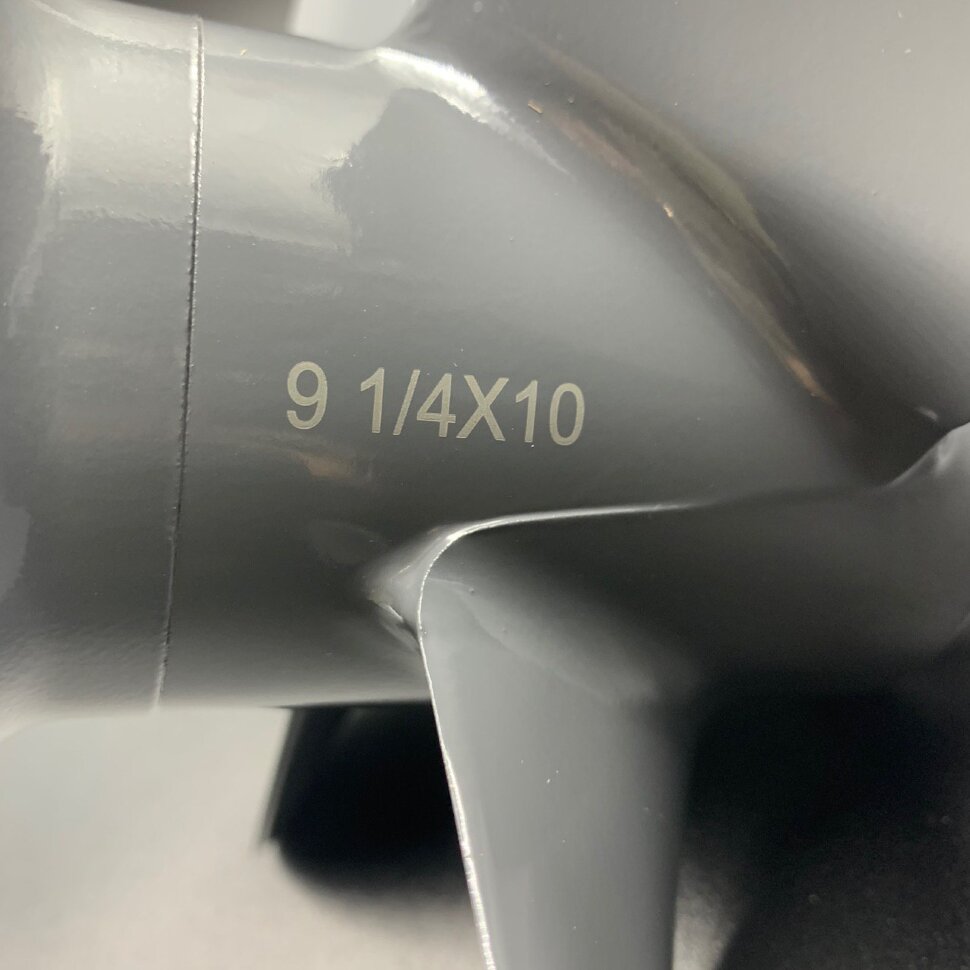 картинка Гребной винт Honda BF8-BF15, BF20D (4x9-1/4x10)