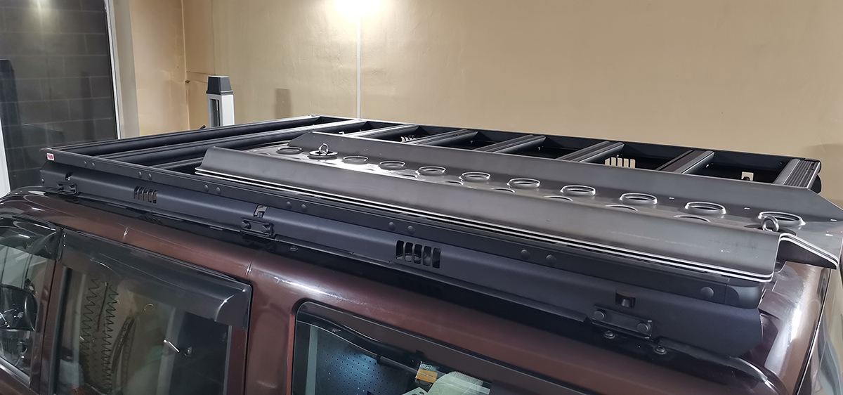 картинка Кронштейны для крепления сэнд-траков к алюминиевому багажнику (платформе) РИФ