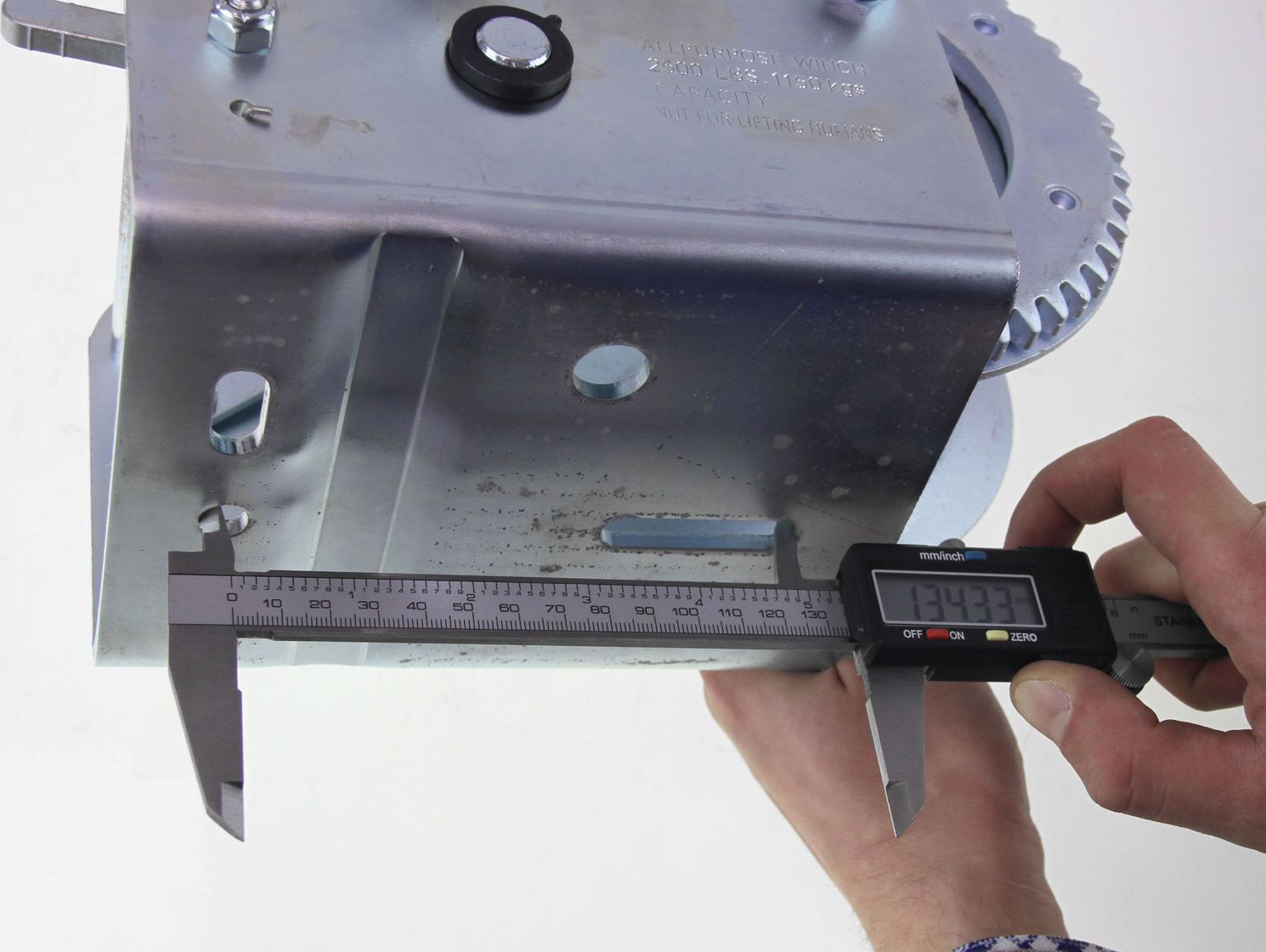 картинка Лебедка для прицепа 2500 lbs (1100 кг)