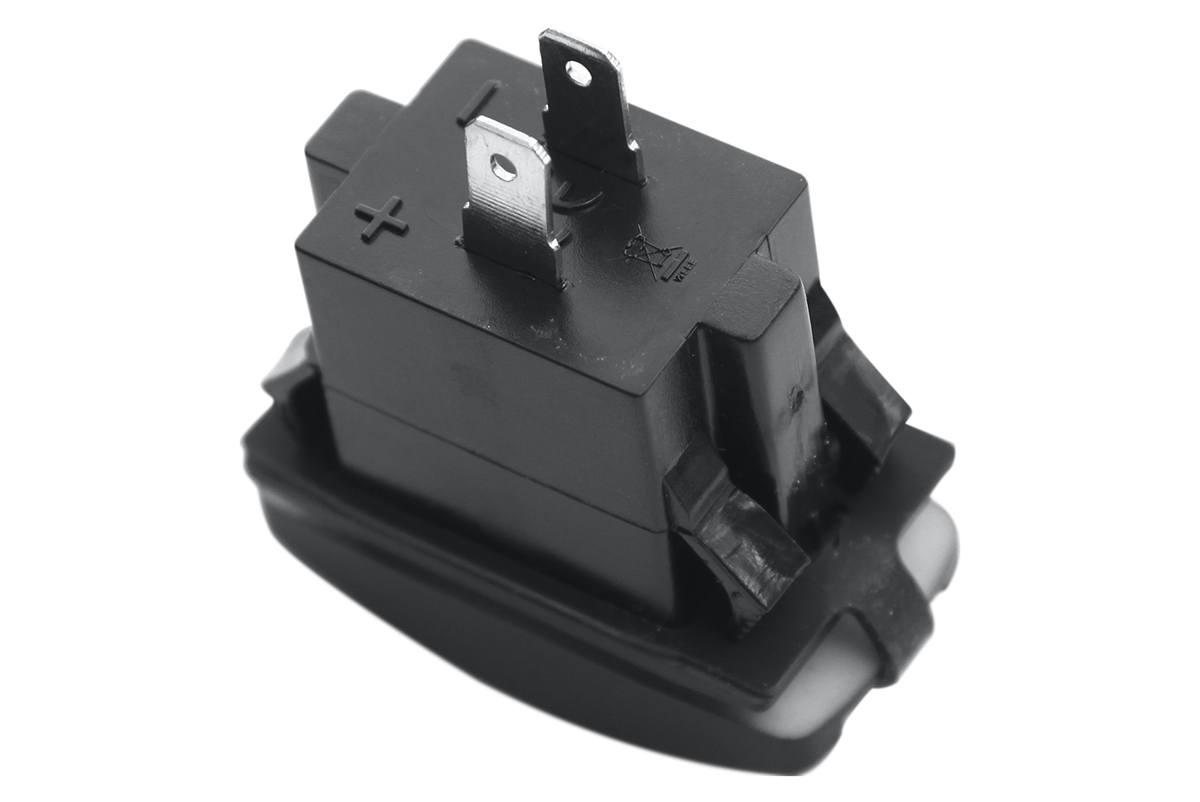 картинка Розетка USB РИФ 3,1A дизайн переключатель с крышкой