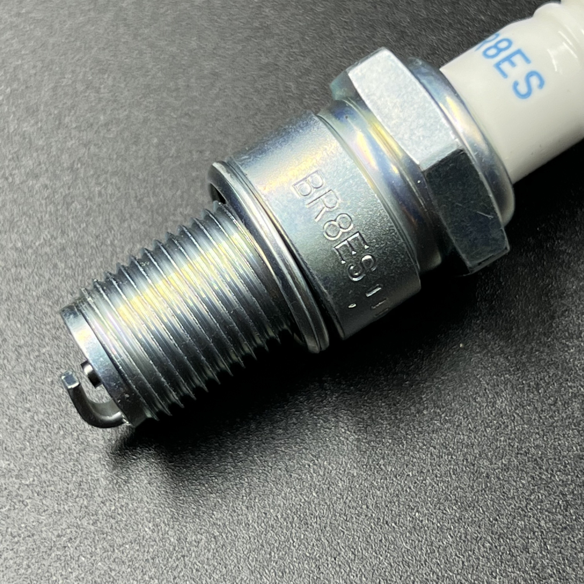 картинка Свеча зажигания NGK BR8ES (PREMARINE)