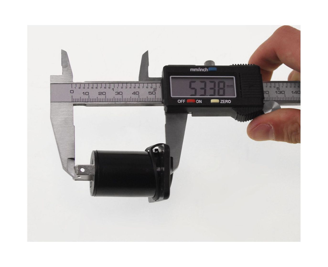 картинка Разъем прикуривателя со штекером 12 В