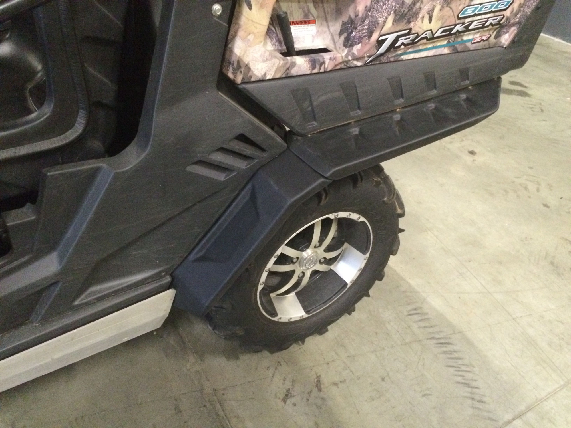 картинка Расширители колесных арок U8 2013-14 U8W EPS