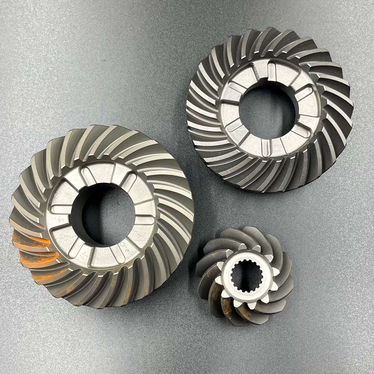 картинка Шестерни редуктора (Комплект) Suzuki DF150-175 (57300-96820) (Suzuki)