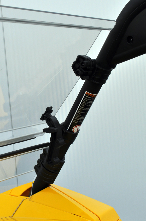 картинка Ветровое стекло Can-Am Maverick "Direction2 inc." полное