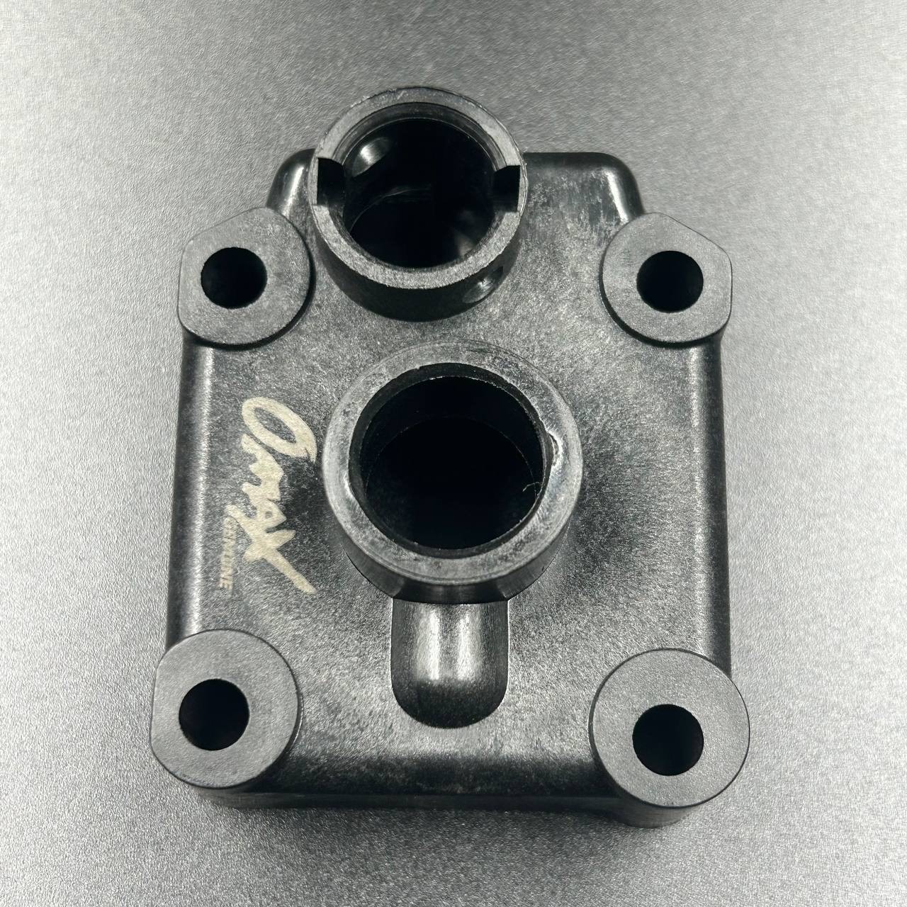 картинка Корпус помпы охлаждения Tohatsu 25-30, M40C (Omax)