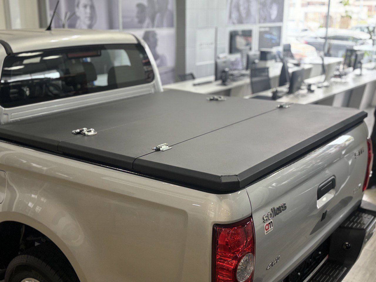 картинка Крышка кузова JAC T6 и Sollers ST6 трехсекционная