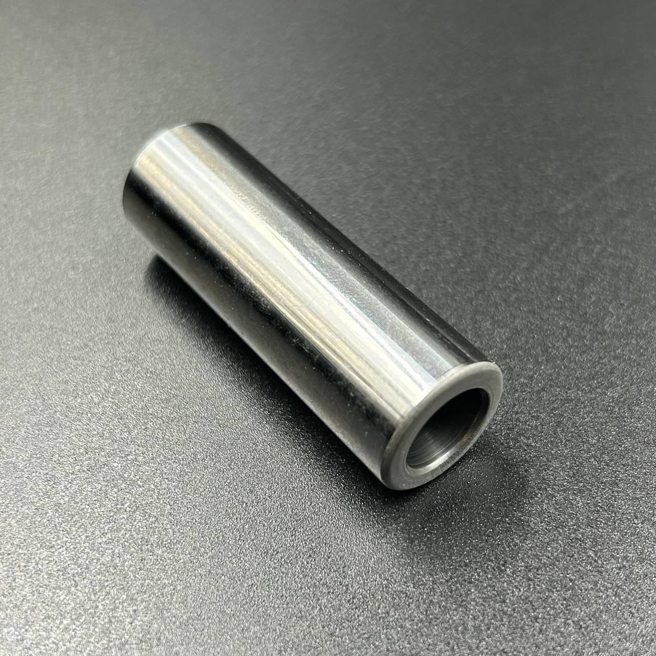 картинка Палец поршневой Honda BF40-90 (13111-PWA-000) (Honda)