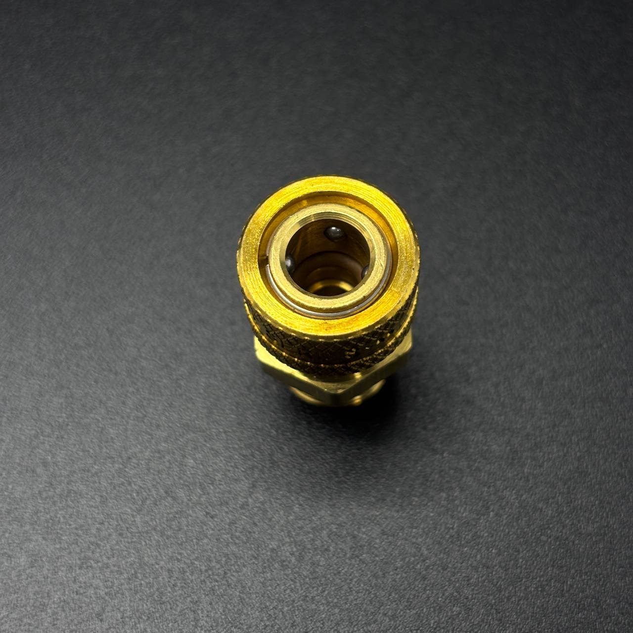 картинка Фитинг насоса гидроподъёма стальной FITTING-Q/C FEMAL (Quicksilver)