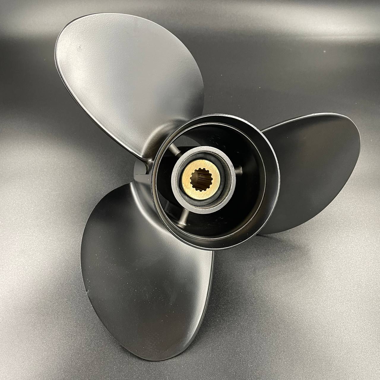 картинка Гребной винт Yamaha 150-300, F150-F275, F300B (3x15-1/4x15)