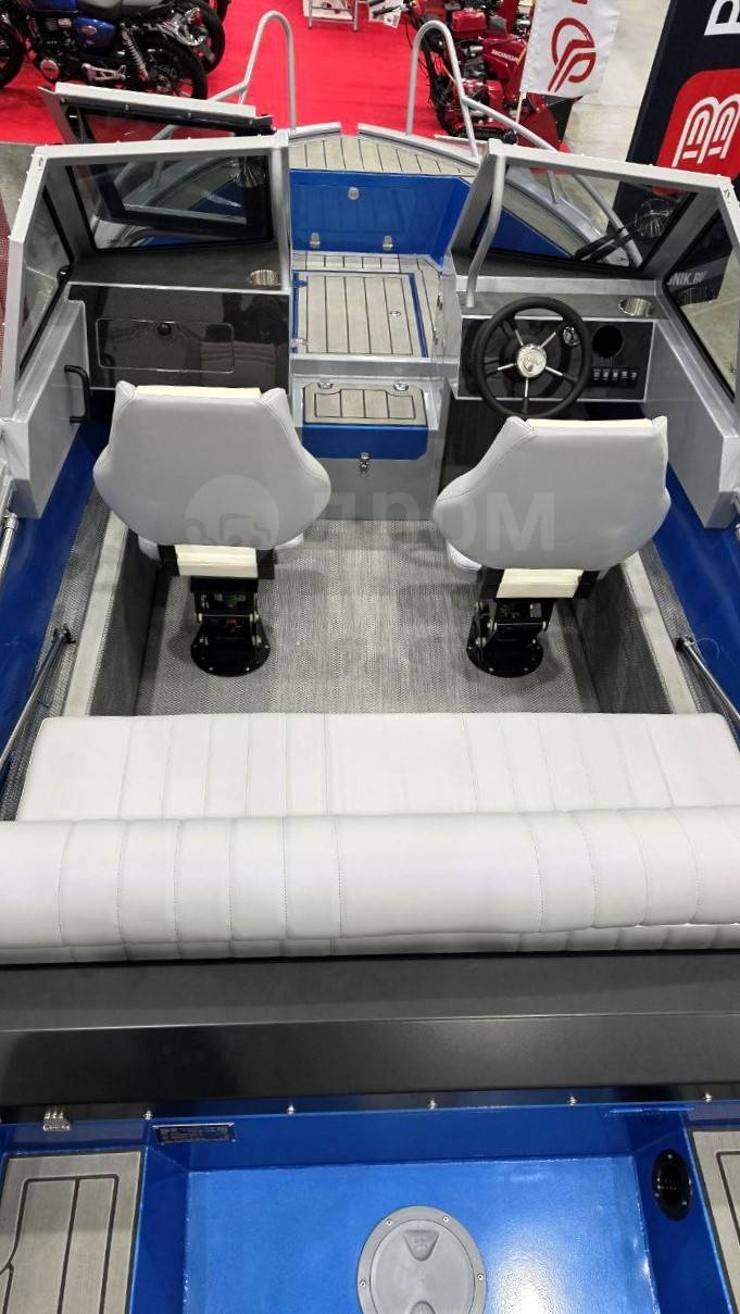 картинка Моторная лодка SMARTLINER R1