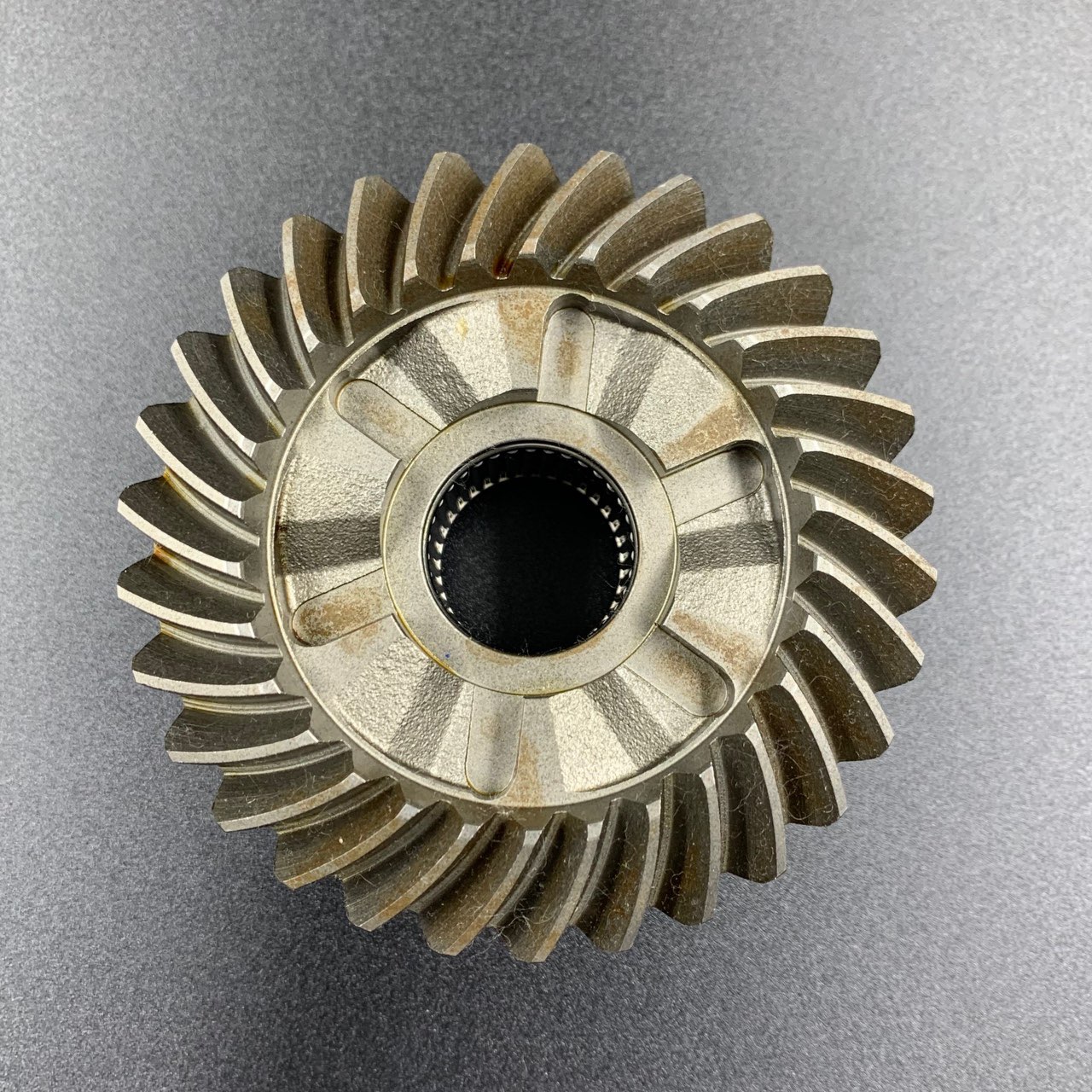 картинка Шестерня переднего хода Mercury 60 (43-859472A3) (Omax)